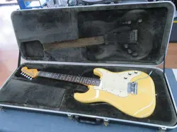 FENDER USA ELITE STRATOCASTER JUNK TYPE SAFE DELIVERY FROM JAPAN