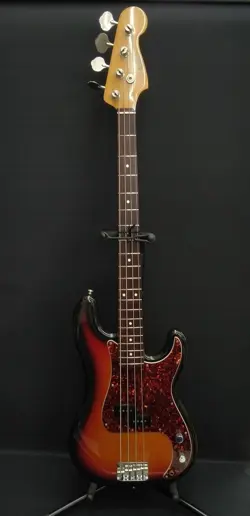 FENDER JAPAN PB-62 BASS SAFE DELIVERY FROM JAPAN