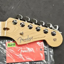 2018 FENDER USA PROFESSIONAL STRAT MAPLE NECK W/ TUNERS AMERICAN ELECTRIC GUITAR