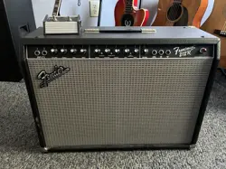FENDER FRONTMAN 212R GUITAR COMBO AMP