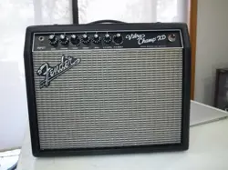 FENDER VIBRO CHAMP XD 120V GUITAR AMP