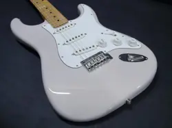 FENDER HYBRID II STRATOCASTER MAPLE FINGERBOARD US BLONDE 2022