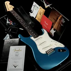 1966 STRATOCASTER DLX