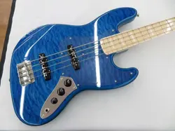 70S JAZZBASS 6676