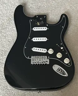 2000 SQUIER BY FENDER STRATOCASTER SSS DAVID GILMOUR VIBE 43MM BODY NICE