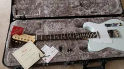 FENDER TELECASTER - AMERICAN PERFORMER SERIES - SATIN SONIC BLUE