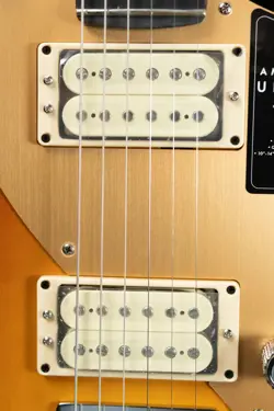 ULTRABURST W/ DELUXE