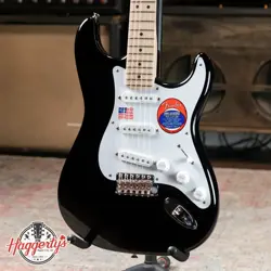 FENDER ERIC CLAPTON STRATOCASTER - MAPLE FINGERBOARD - BLACK WITH TWEED CASE