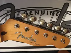 NEW GENUINE FENDER 50S STYLE TELECASTER MAPLE GUITAR NECK WITH TUNERS TELE 