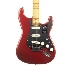 USED FENDER AMERICAN ULTRA II STRATOCASTER MAPLE - SINISTER RED