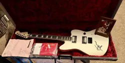 FENDER  JIM ROOT JAZZMASTER V4 ELECTRIC GUITAR ARCTIC WHITE W/ CASE