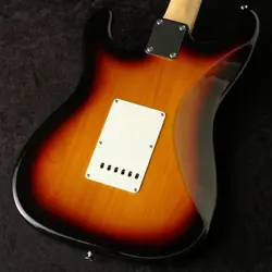 FENDER MADE IN JAPAN HERITAGE 60S STRATOCASTER ROSEWOOD FINGERBOARD 3 COLOR SU