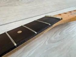 RELIC GENUINE FENDER