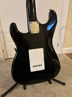 RARE USED FENDER