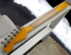 NITRO RELIC STRATOCASTER