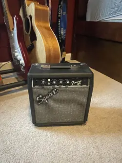 FENDER SQUIER FRONTMAN 10G GUITAR AMP