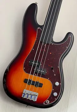 FENDER USA TONY FRANKLIN FRETLESS PRECISION BASS USED SAFE DELIVERY FROM JAPAN