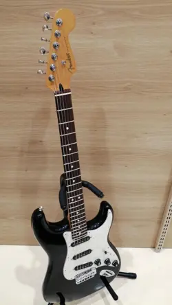 FENDER 70TH ANV PLYR STRAT RW NEBNOIR ELECTRIC GUITAR SAFE DELIVERY FROM JAPAN