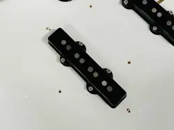 FENDER MADE IN JAPAN TRADITIONAL II 60S JAZZ BASS SAFE DELIVERY FROM JAPAN