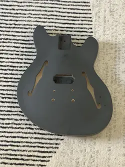 FENDER TOM DELONGE STARCASTER GUITAR BODY - MATTE BLACK - SEMI HOLLOW 