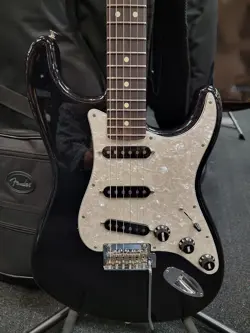 STRATOCASTER 2024 NEBULA