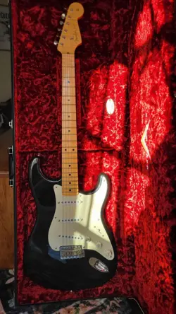 FENDER CUSTOM SHOP 1956 STRATOCASTER