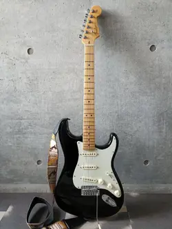 ELECTRIC GUITAR FENDER AMERICAN PROFESSIONAL II STRATOCASTER BLACK SN US20076438