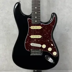 FENDER M.I.J HYBRID
