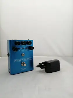 FENDER MIRROR IMAGE DELAY EFFECTOR NO.NM692