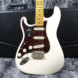 FENDER AMERICAN PROFESSIONAL II STRATOCASTER LEFT HAND OLYMPIC WHITE