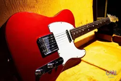 FENDER AMERICAN VINTAGE  64 TELECASTER CANDY APPLE RED 2013