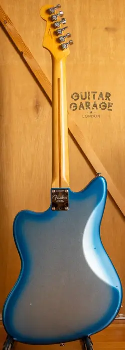 PROFESSIONAL JAZZMASTER WITH