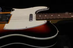 CUSTOM TELECASTER CLASSIC