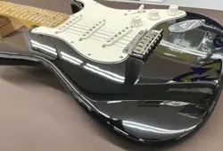 FENDER PLAYER STRAT STRATOCASTER TYPE