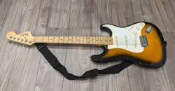FENDER STRAT SQUIER ELECTRIC GUITAR