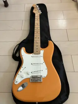 STRATOCASTER ORANGE LEFTY
