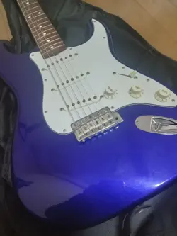 FENDER STRATOCASTER ST