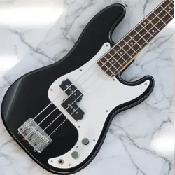 SQUIER BY FENDER MINI PRECISION BASS BLACK SHORT SCALE USED