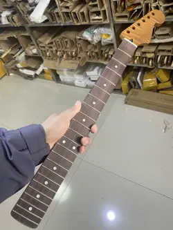 ROSEWOOD FINGERBOARD 22 FRETS ST ROASTED FLAME MAPLE ELECTRIC GUITAR NECK FENDER