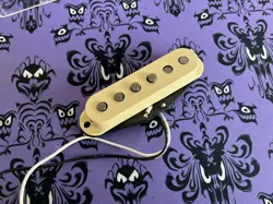 FENDER VINTERA II 60S RI STRAT NECK PICKUP STRATOCASTER