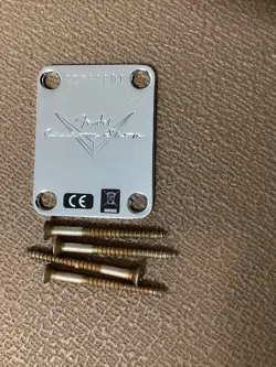 FENDER CUSTOM SHOP JOURNEYMAN RELIC 1959 STRATOCASTER NECK PLATE CZ582801