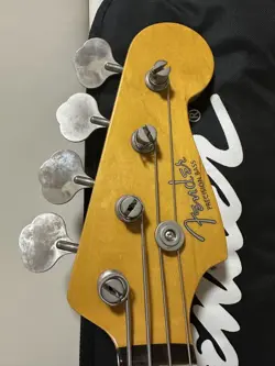 FENDER PB-62 REISSUE