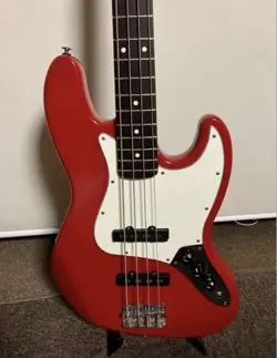 FENDER JAZZ BASS RED SAFE PACKING!