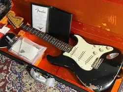 FENDER CUSTOM SHOP MICHAEL LANDAU SIGNATURE 1968 STRATOCASTER RELIC BLACK 2022