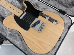 FENDER AM PRO TELE MN NAT USED 2017 ASH BODY MAPLE NECK/FINGERBOARD W/HARD CASE