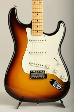 FENDER NEW AMERICAN VINTAGE 59 STRATOCASTER USED 2012 ALDER BODY W/HARD CASE