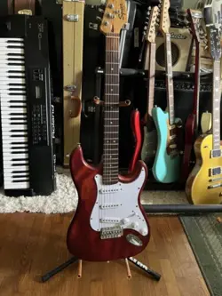 FENDER SQUIER STRATOCASTER ELECTRIC GUITAR USED