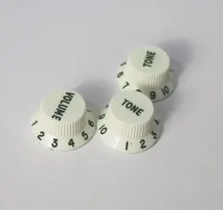 PARCHMENT KNOBS WITH