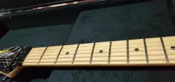 STRATOCASTER FROZEN