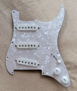 NOISLESS PICKUPS ERIC